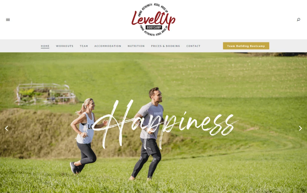 Naslovni del strani LevelUp Bootcamp